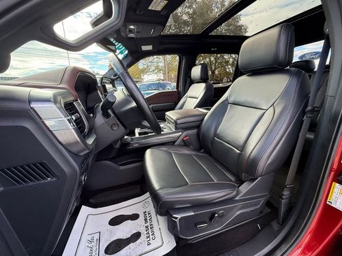 Used 2022 Ford F150 Lariat w/ Equipment Group 502A High image 17