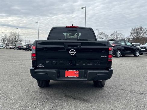 New 2026 Nissan Frontier S image 5