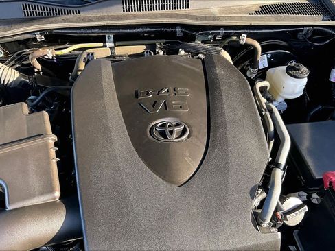 Used 2023 Toyota Tacoma Trail Edition Double Cab 5 Bed image 32