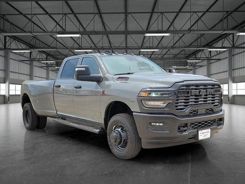 New 2026 RAM 3500 Tradesman AWD/4WD image 6