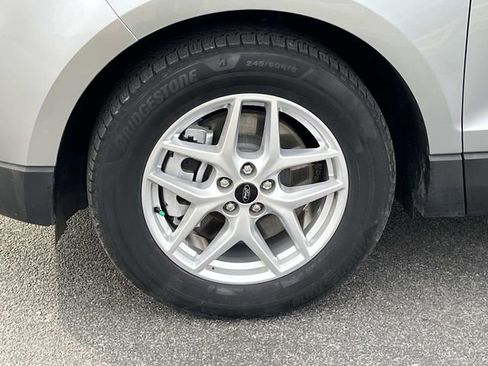 Used 2024 Ford Edge SEL image 11