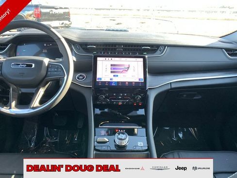 New 2025 Jeep Grand Cherokee Limited 4xe w/ Luxury Tech Group II image 15