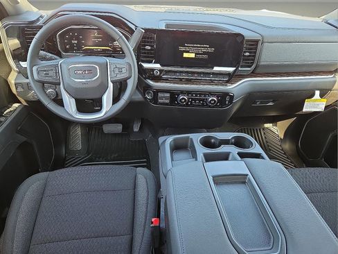 New 2026 GMC Sierra 1500 SLE w/ Preferred Package image 11