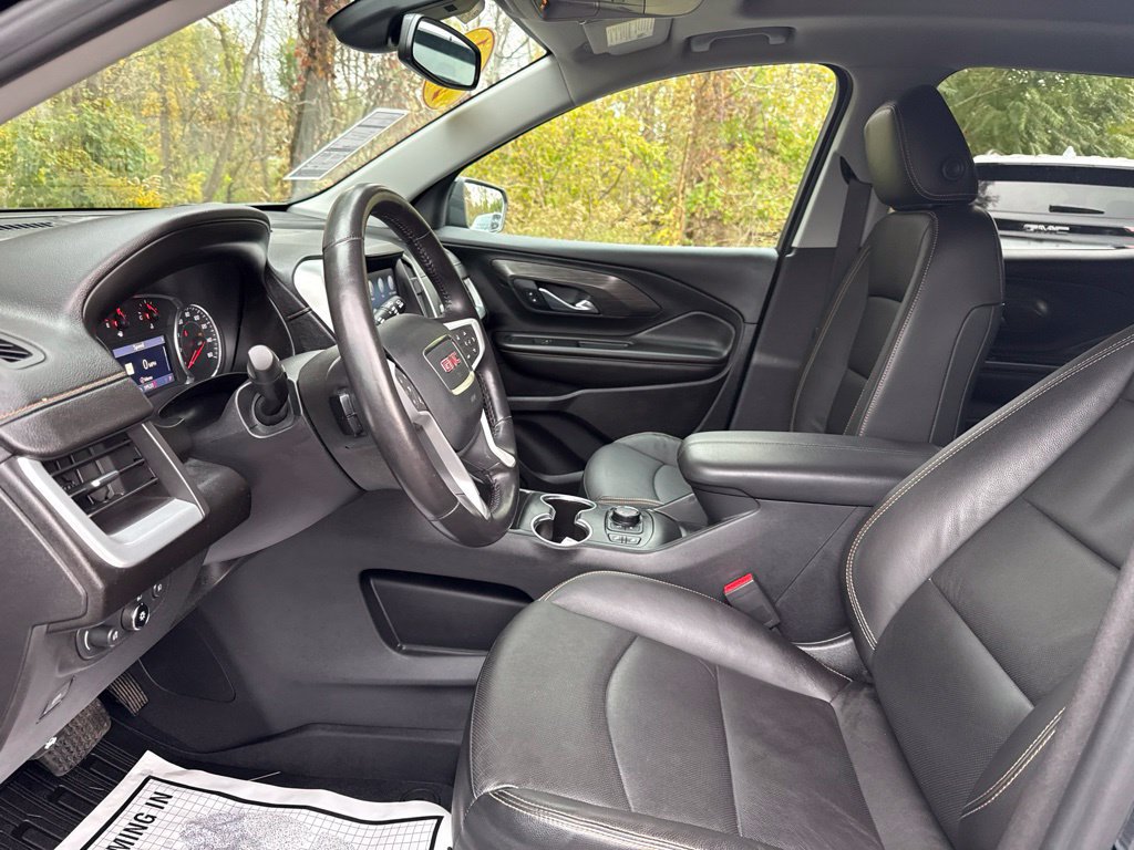 Used 2021 GMC Terrain SLT w/ Infotainment Package II AWD/4WD image 9