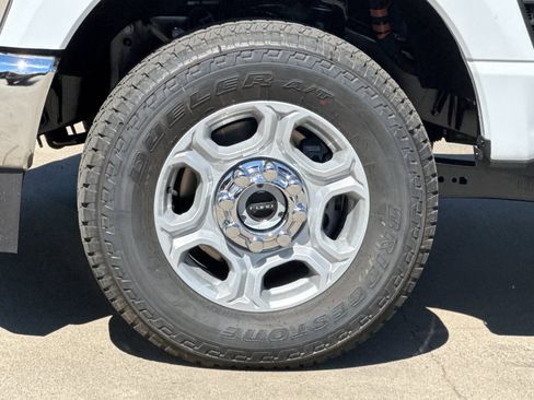 New 2026 Ford F250 XLT w/ 360-Degree Camera Package image 27