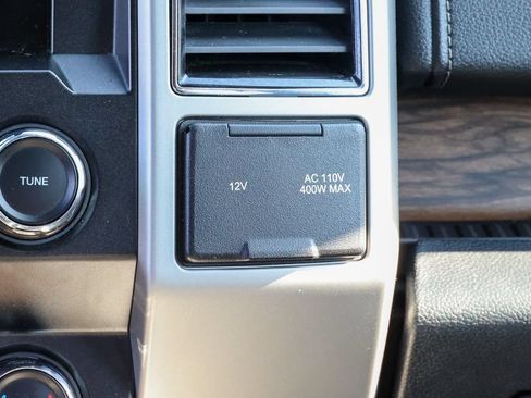 Used 2020 Ford F150 Lariat w/ Max Trailer Tow Package AWD/4WD image 16