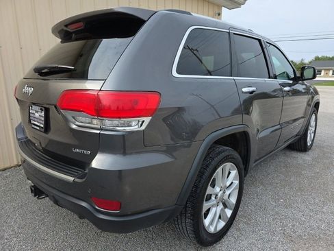 Used 2017 Jeep Grand Cherokee Limited w/ Trailer Tow Group IV image 5