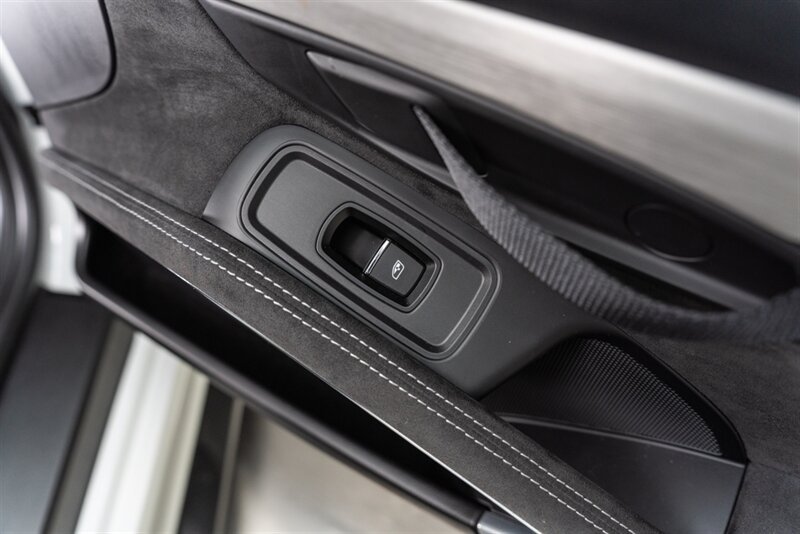 Used 2016 Porsche Cayman GT4 RWD image 63