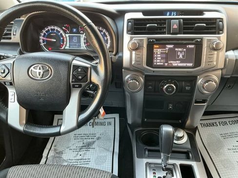 Used 2015 Toyota 4Runner SR5 AWD/4WD image 16