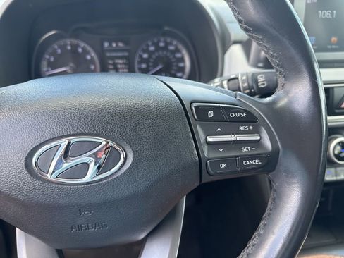 Used 2020 Hyundai Kona SEL Plus image 13