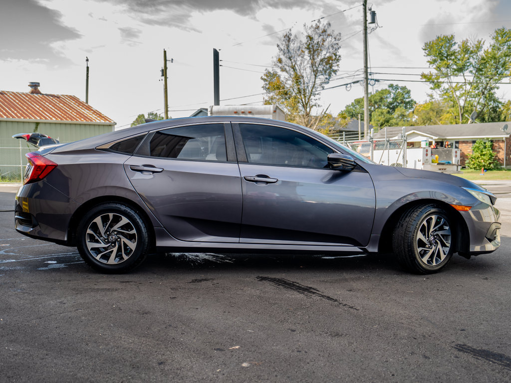 Used 2017 Honda Civic EX image 2