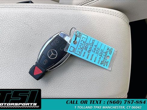 Used 2016 Mercedes-Benz GLA 250 4MATIC image 11