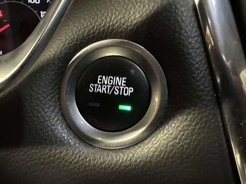 Used 2020 Chevrolet Traverse LT AWD/4WD image 31