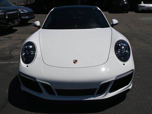 Used 2018 Porsche 911 GT3 RS image 7