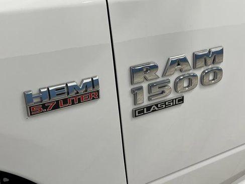 Used 2023 RAM 1500 Classic SLT image 31