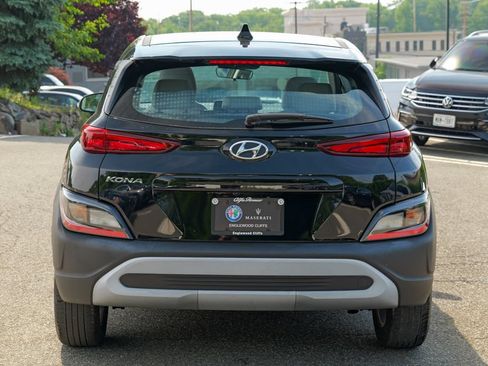 Used 2023 Hyundai Kona SE FWD image 6