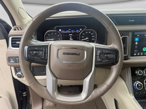 Used 2021 GMC Yukon XL Denali AWD/4WD image 26