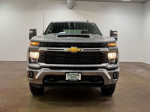Used 2025 Chevrolet Silverado 2500 LT w/ Convenience Package image 30