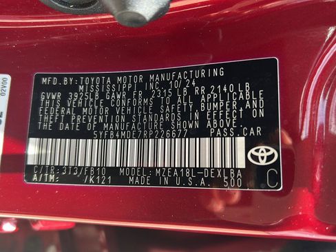 Used 2024 Toyota Corolla LE FWD image 33