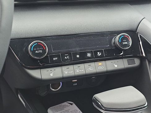 New 2026 Hyundai Elantra SEL Sport Premium FWD image 21