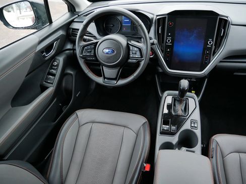 Used 2025 Subaru Crosstrek 2.5i Limited w/ Popular Package #3A image 9