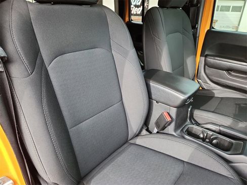 Used 2021 Jeep Wrangler Unlimited Sport image 13