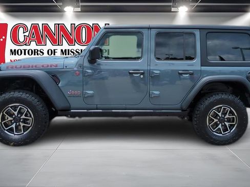 Used 2026 Jeep Wrangler Unlimited Rubicon AWD/4WD image 8