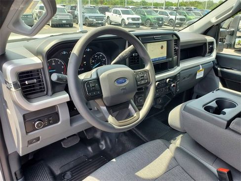 New 2025 Ford F450 XL w/ XL Chrome Package image 19