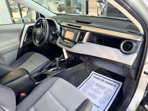 Used 2013 Toyota RAV4 XLE image 20