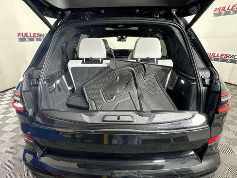 Used 2024 BMW X7 xDrive40i w/ Executive Package image 27