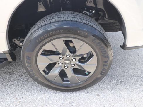 Used 2025 Ford F150 Lightning Flash AWD/4WD image 16