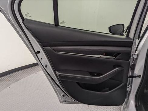 Used 2024 MAZDA MAZDA3 s image 16