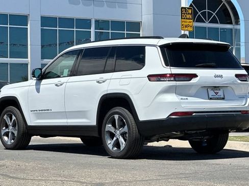 New 2026 Jeep Grand Cherokee L Limited AWD/4WD image 5