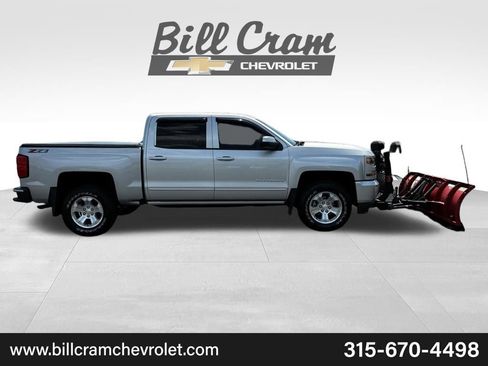 Used 2018 Chevrolet Silverado 1500 LT w/ All Star Edition AWD/4WD image 24
