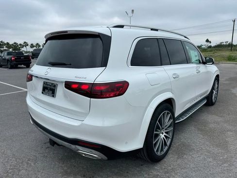 New 2025 Mercedes-Benz GLS 580 4MATIC image 32