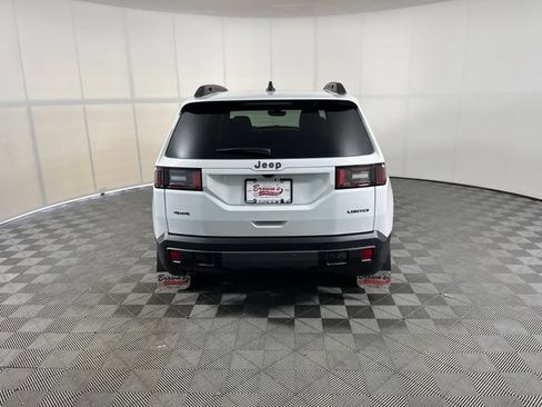 Used 2026 Jeep Cherokee Limited AWD/4WD image 6