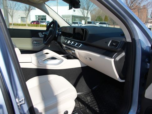 New 2026 Mercedes-Benz GLE 450 4MATIC image 15