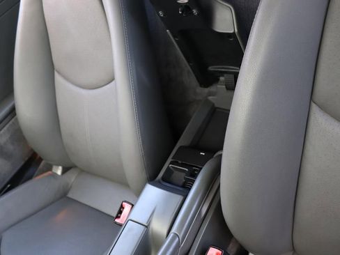 Used 2009 Porsche Cayman image 52