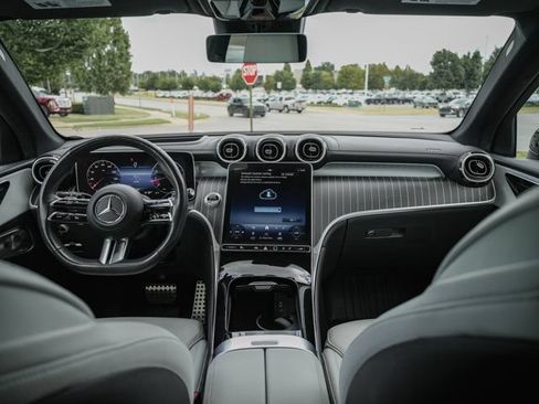 Certified 2024 Mercedes-Benz GLC 300 4MATIC w/ AMG Line image 18