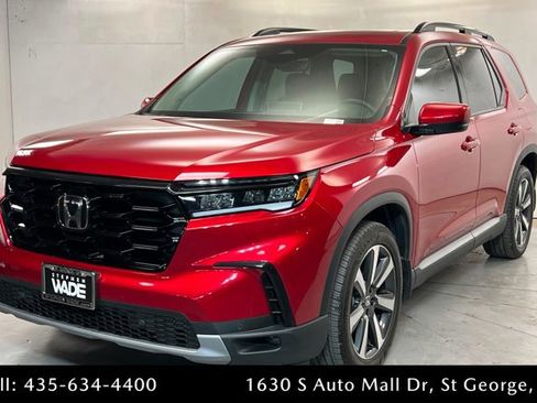 Used 2023 Honda Pilot Touring image 1