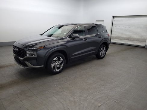 Used 2023 Hyundai Santa Fe SE AWD/4WD image 2