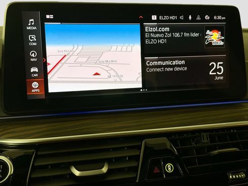 Used 2022 BMW 530i w/ M Sport Package RWD image 15