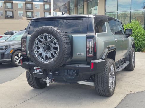 Used 2024 GMC Hummer EV 3X AWD/4WD image 3