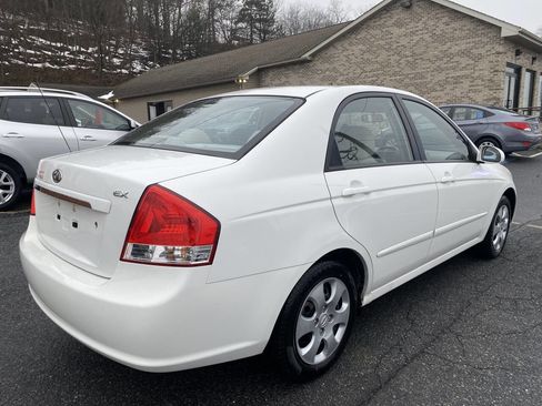 Used 2008 Kia Spectra EX image 5