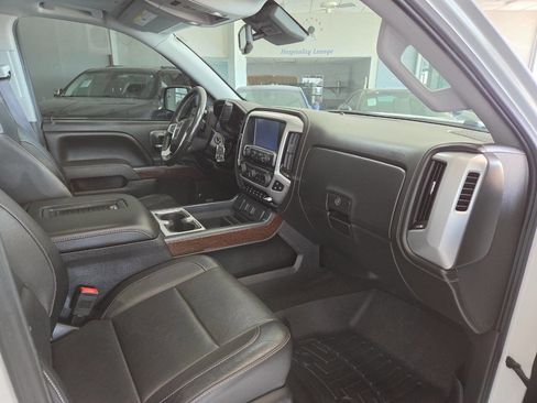 Used 2017 GMC Sierra 1500 SLT image 29