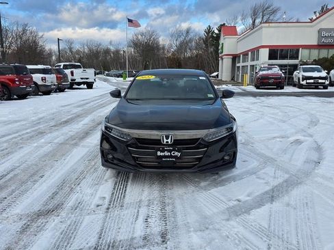 Used 2022 Honda Accord Sport image 3
