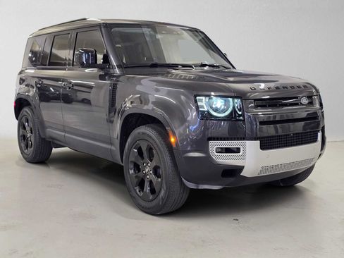 Used 2024 Land Rover Defender 110 S AWD/4WD image 8