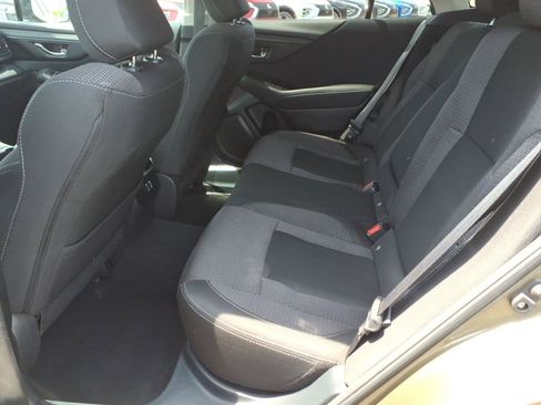 Used 2023 Subaru Outback Premium AWD/4WD image 13