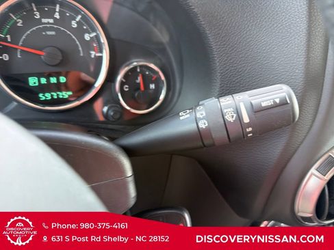 Used 2018 Jeep Wrangler Unlimited Sahara AWD/4WD image 22