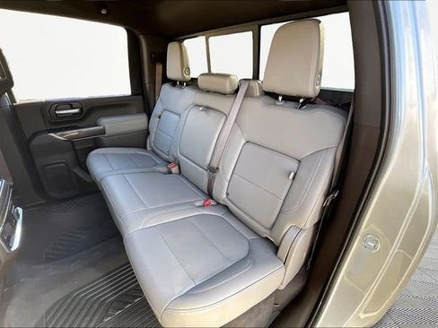 Used 2020 Chevrolet Silverado 2500 LTZ w/ LTZ Premium Package image 16